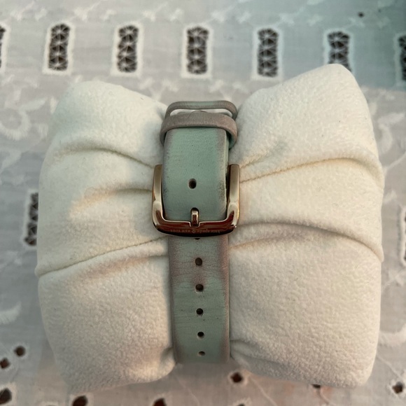 kate spade ♠️ Watch with Crystals. 💗 - Picture 2 of 11